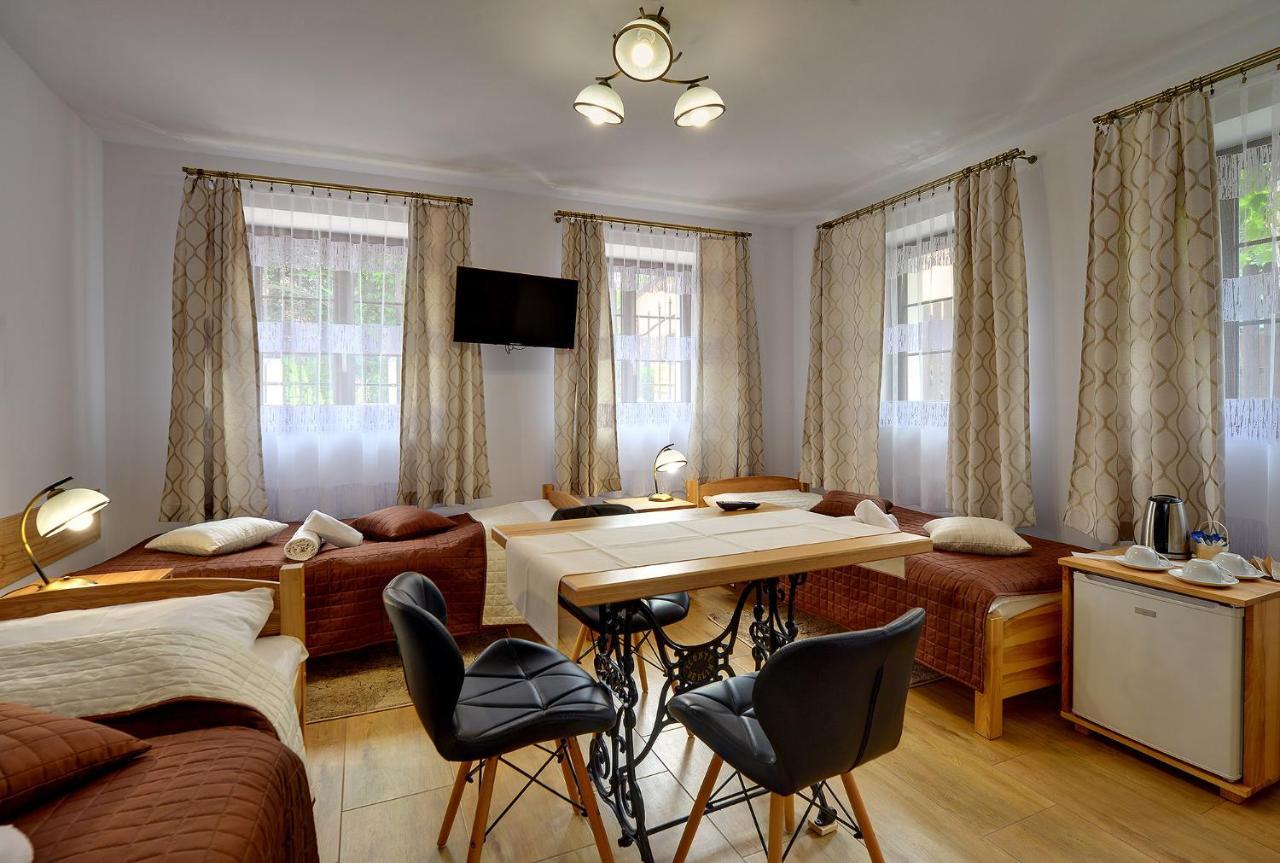 Dom Krawca - Pod Chojnikiem Daire Jelenia Gora Dış mekan fotoğraf