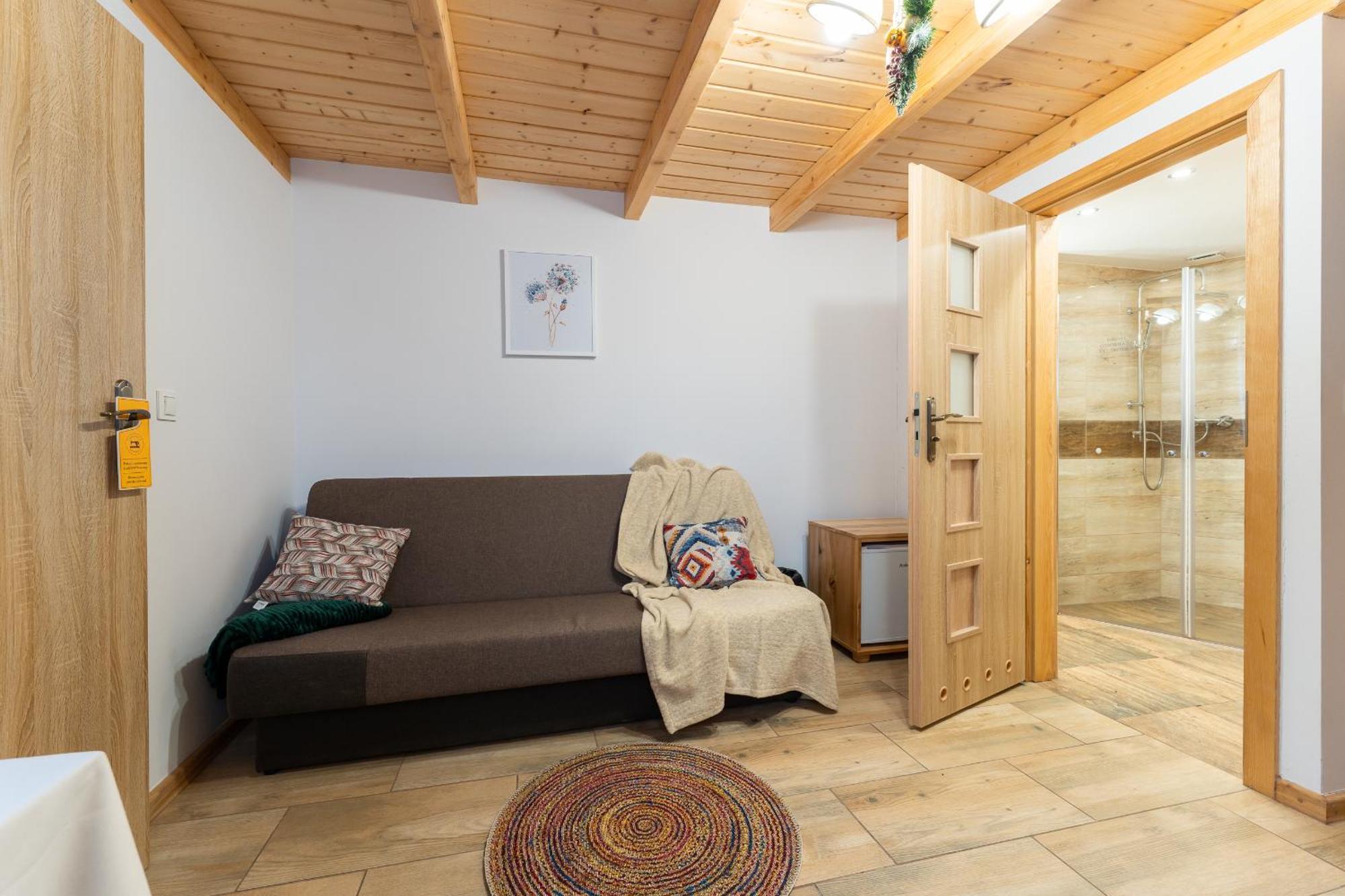 Dom Krawca - Pod Chojnikiem Daire Jelenia Gora Dış mekan fotoğraf