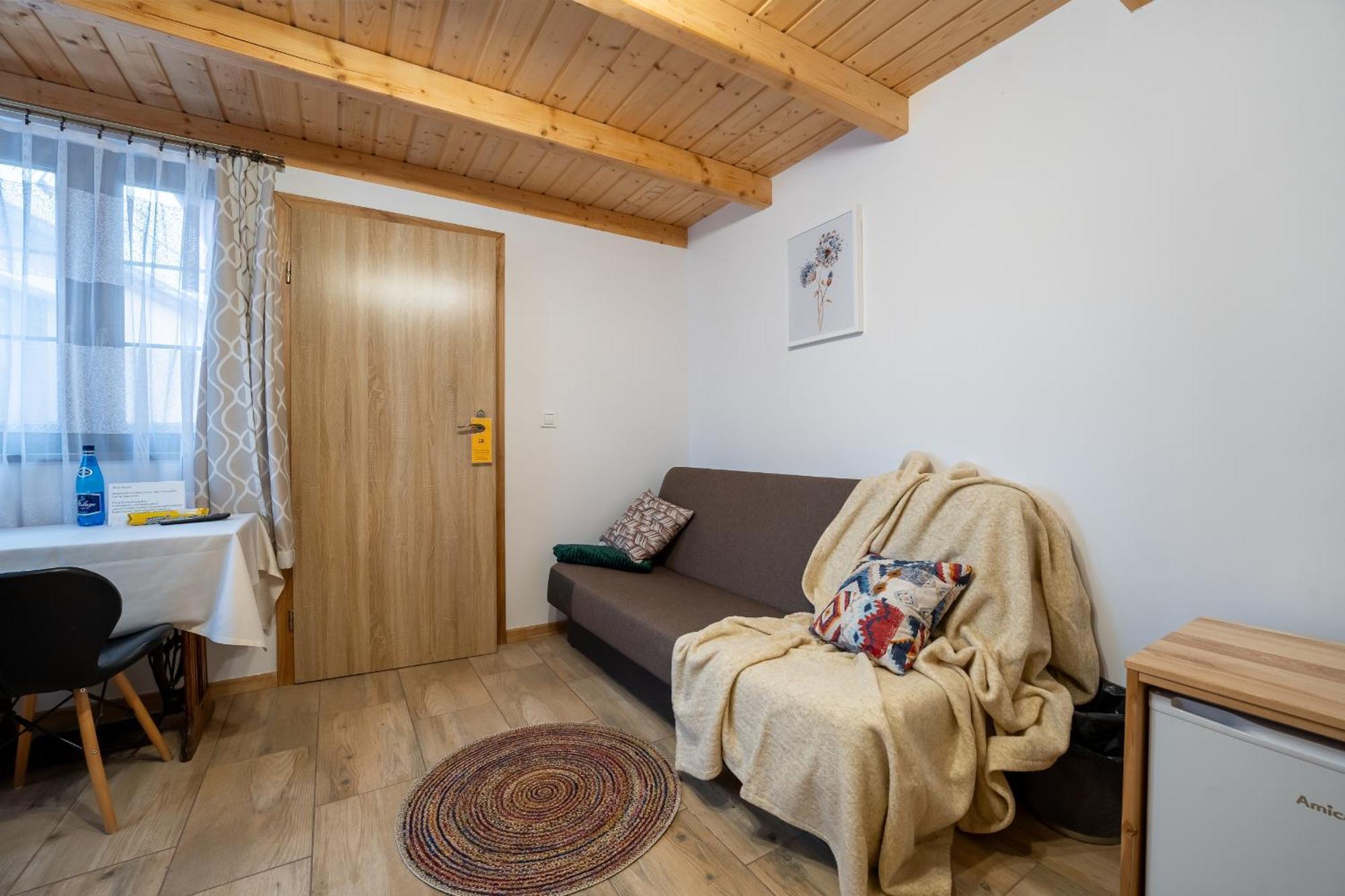 Dom Krawca - Pod Chojnikiem Daire Jelenia Gora Dış mekan fotoğraf