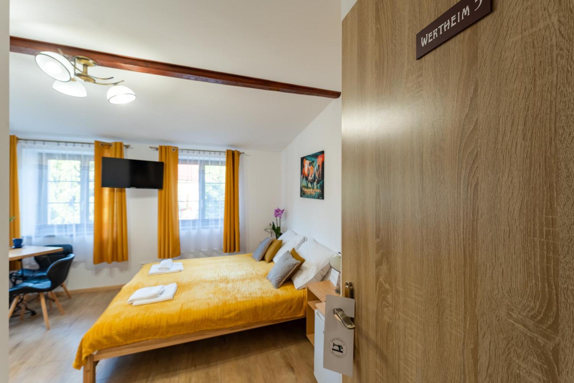 Dom Krawca - Pod Chojnikiem Daire Jelenia Gora Dış mekan fotoğraf